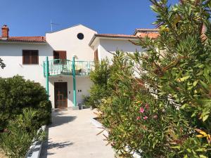 Haus Mikelic, Blick auf den Ost-Balkon 